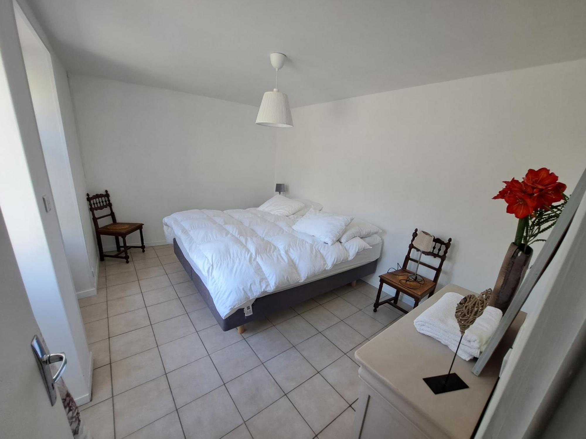 Bed and Breakfast Domaine De La Briouse Sanxay Экстерьер фото